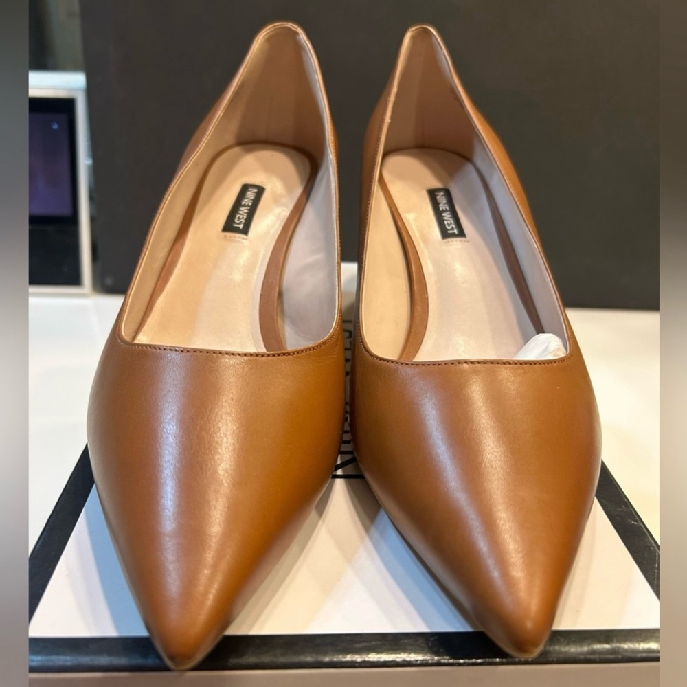 Nine West soho Tan Heel